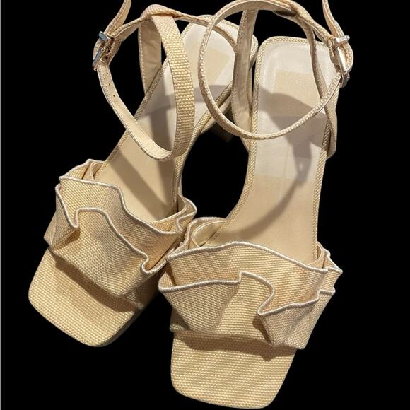 Dolce Vita Elegant Beige Block Heel Sandals NWT size 8 - Picture 3 of 6